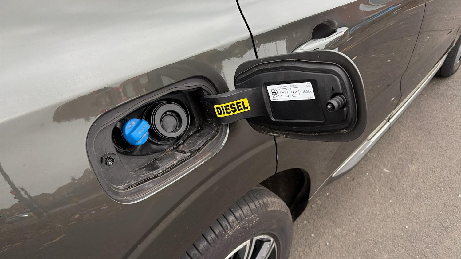 Used Volvo XC60 2021 for sale - 77029133: Photo 51