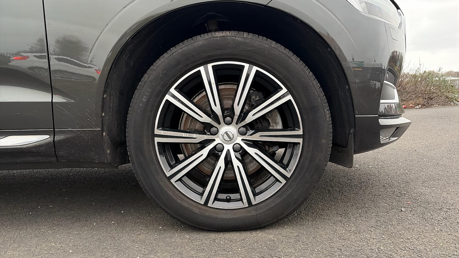 Used Volvo XC60 2021 for sale - 77029133: Photo 9