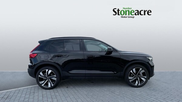 Used Volvo XC40 2024 for sale - 75670705: Photo 3