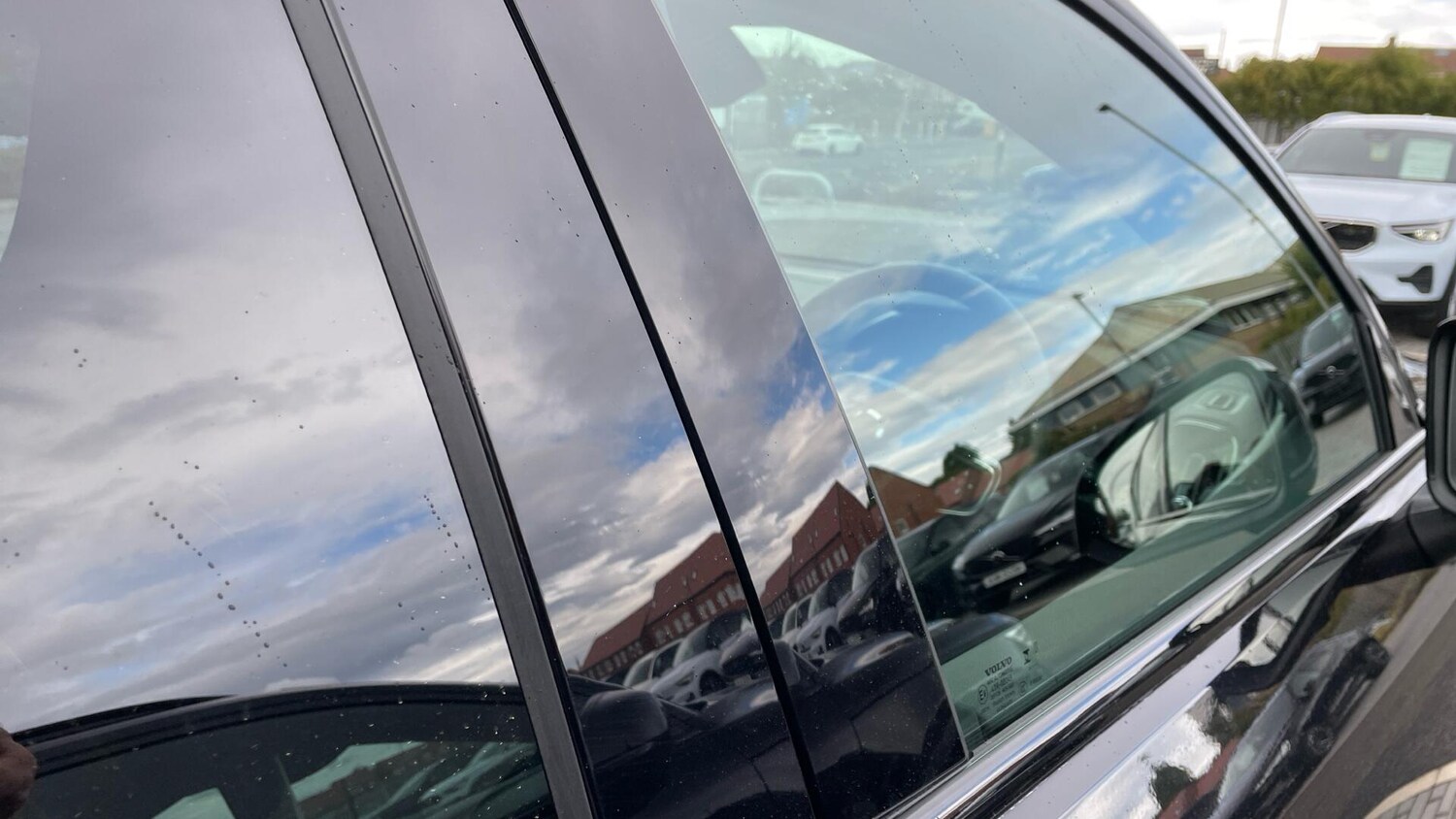 Used Volvo XC40 2024 for sale - 75670705: Photo 69