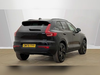 Used Volvo XC40 2026 for sale - 78728682: Photo