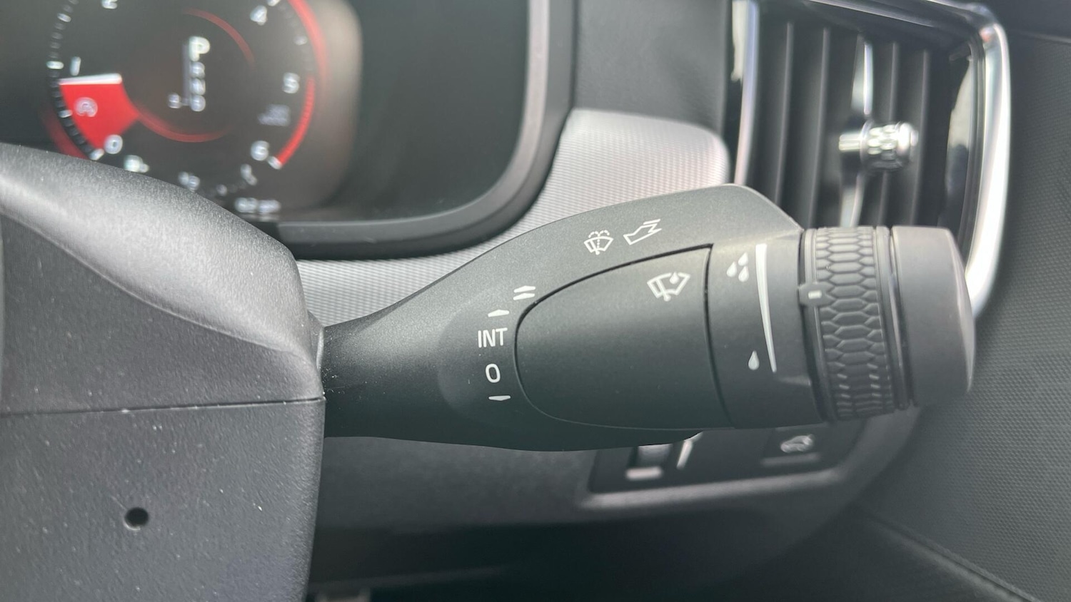 Used Volvo S90 2017 for sale - 76031944: Photo 18