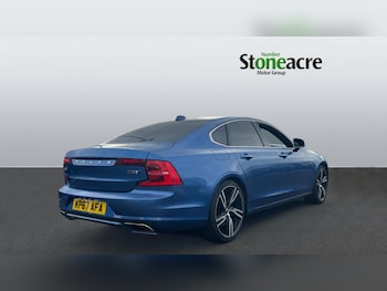 Used Volvo S90 2017 for sale - 76031944: Photo 2