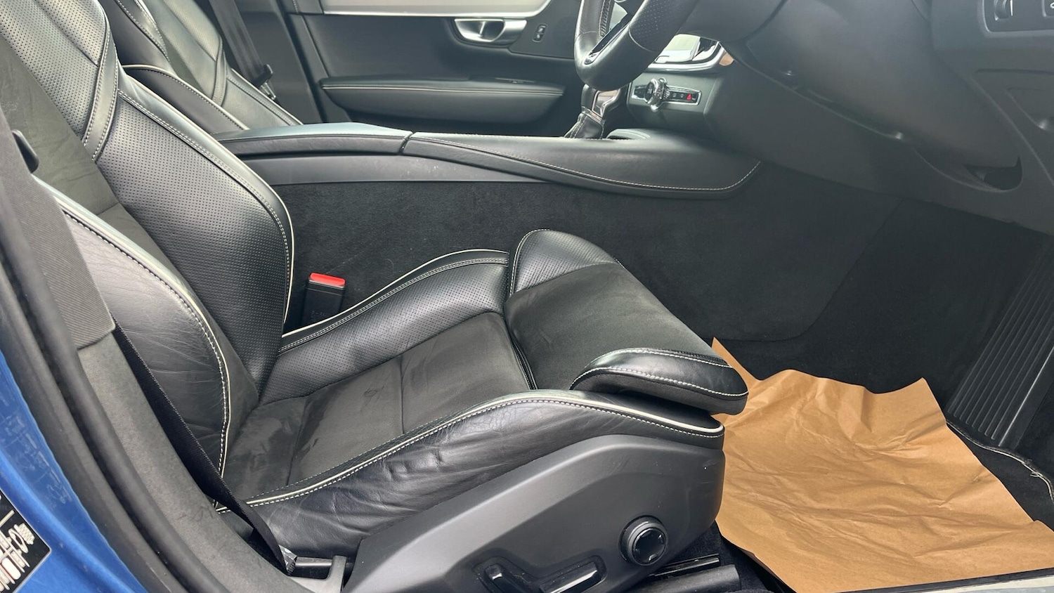 Used Volvo S90 2017 for sale - 76031944: Photo 31