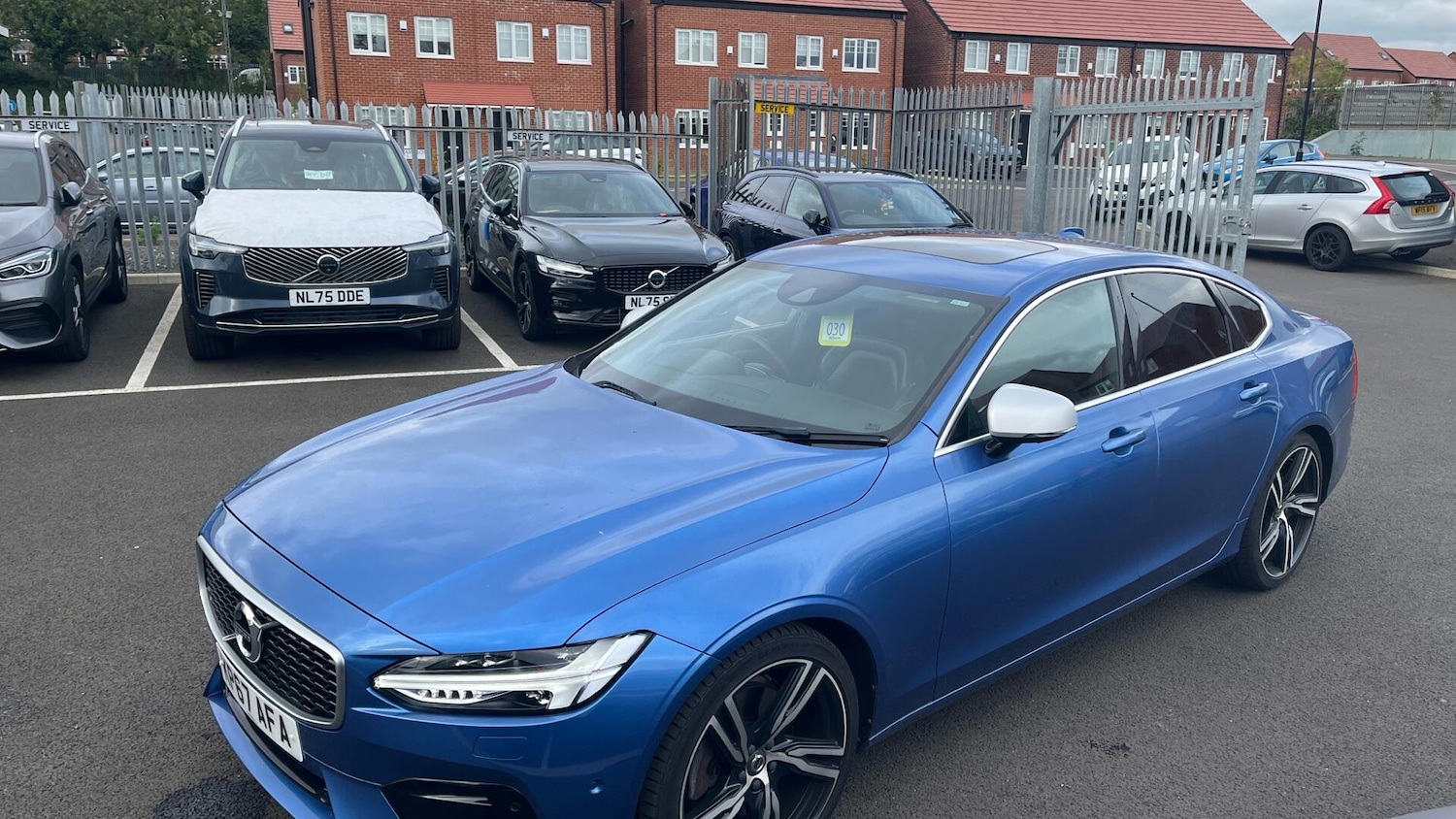 Used Volvo S90 2017 for sale - 76031944: Photo 36