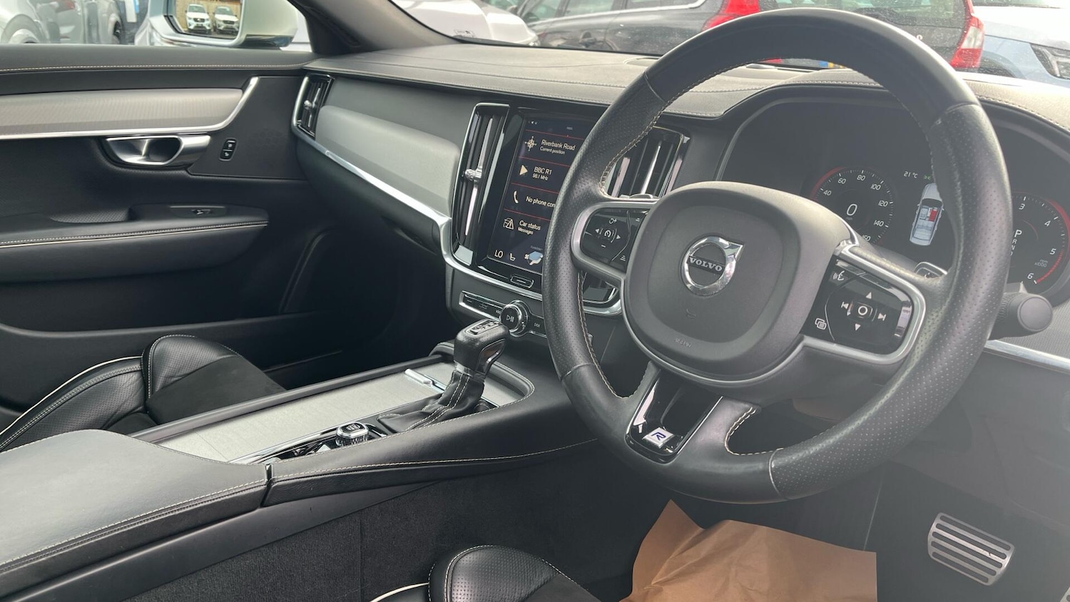 Used Volvo S90 2017 for sale - 76031944: Photo 4