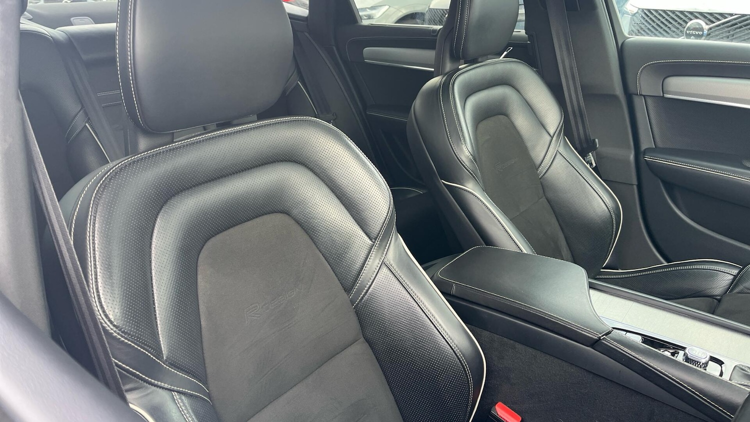 Used Volvo S90 2017 for sale - 76031944: Photo 42