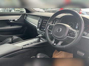 Used Volvo S90 2017 for sale - 76031944: Photo 4