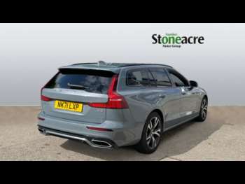 Used Volvo V60 2022 for sale - 74738063: Photo