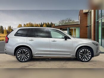 Used Volvo XC90 2025 for sale - 76499058: Photo