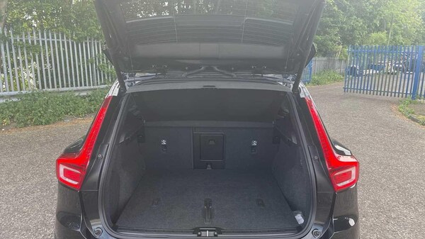 Used Volvo XC40 2024 for sale - 74642974: Photo 14