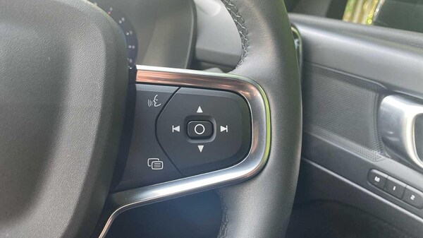 Used Volvo XC40 2024 for sale - 74642974: Photo 22