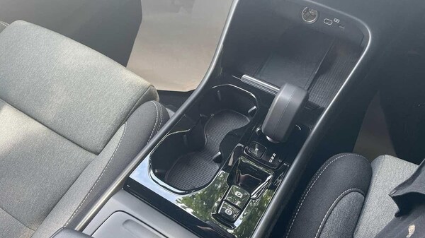 Used Volvo XC40 2024 for sale - 74642974: Photo 26