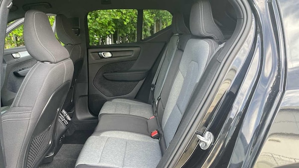 Used Volvo XC40 2024 for sale - 74642974: Photo 33