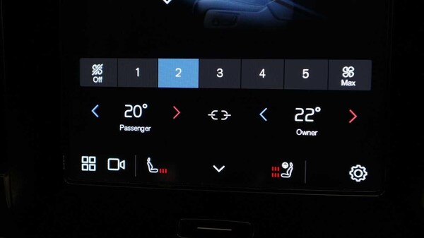 Used Volvo XC40 2024 for sale - 74642974: Photo 36