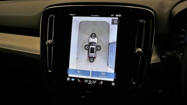 Used Volvo XC40 2024 for sale - 74642974: Photo 38