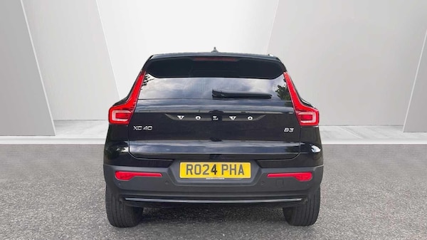 Used Volvo XC40 2024 for sale - 74642974: Photo 8