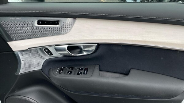 Used Volvo XC90 2025 for sale - 75290551: Photo 28