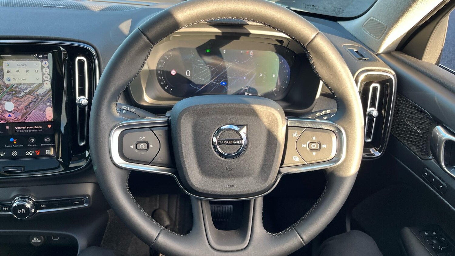 Used Volvo XC40 2025 for sale - 76592261: Photo 10