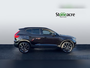 Used Volvo XC40 2025 for sale - 76592261: Photo