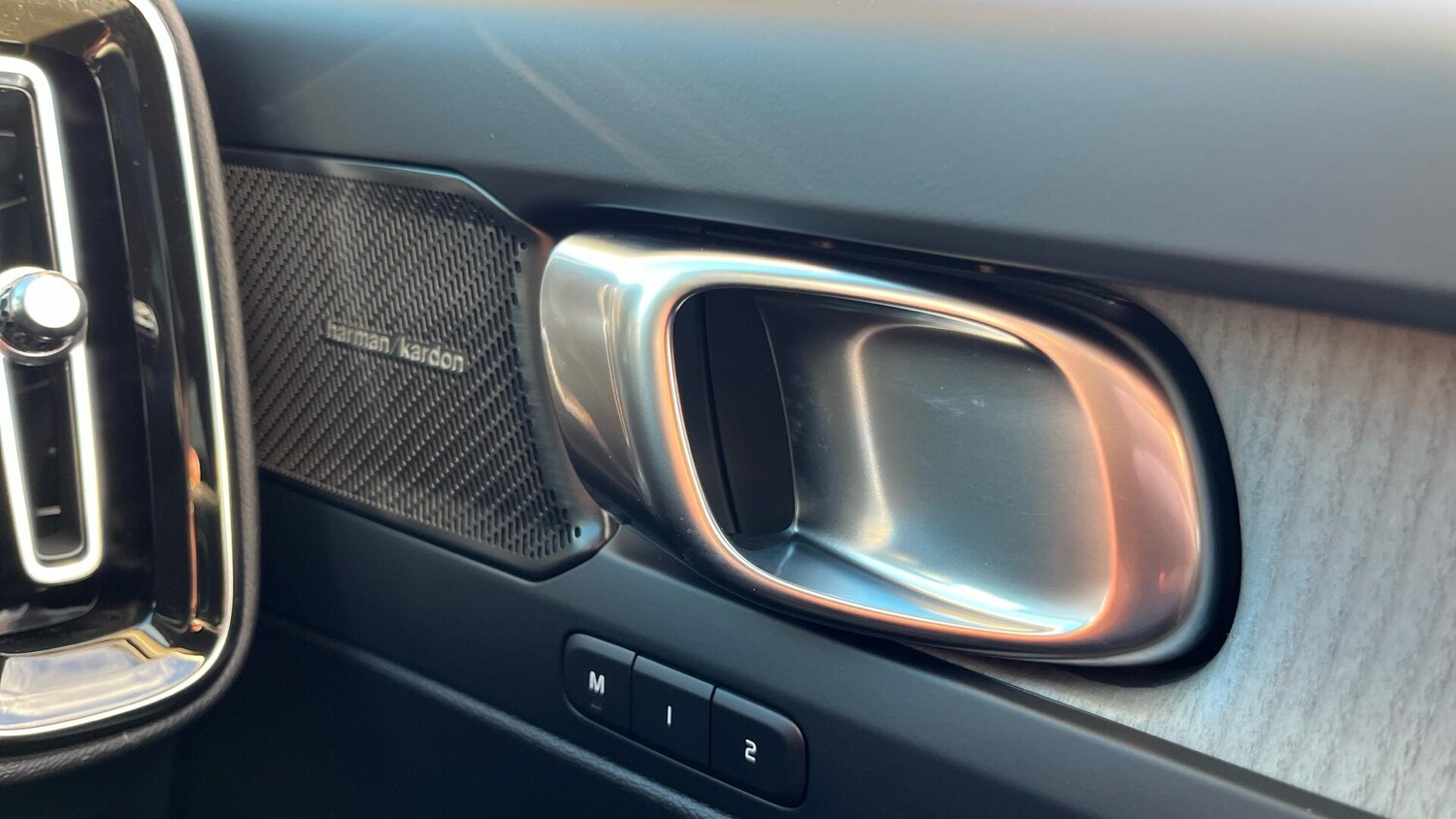 Used Volvo XC40 2025 for sale - 76592261: Photo 50