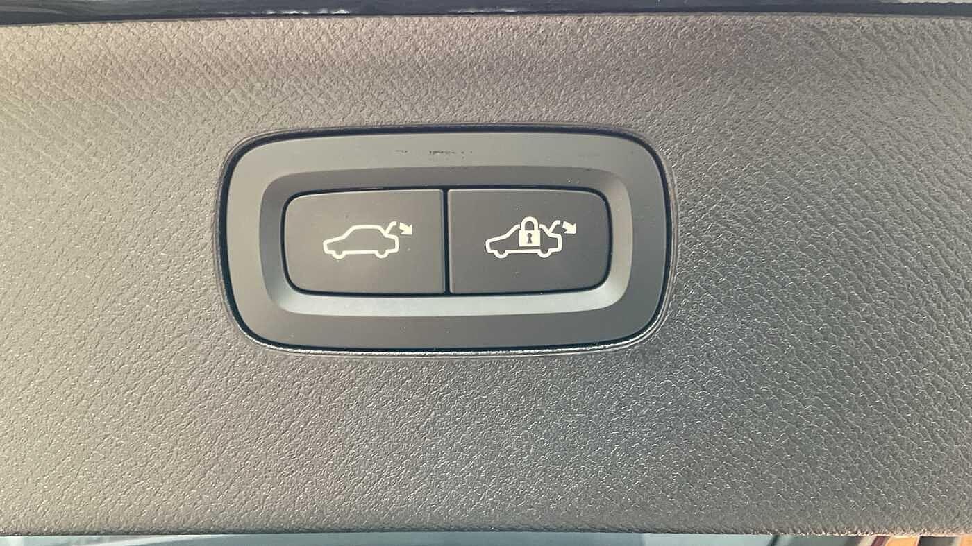 Used Volvo XC90 for sale - 76728535: Photo 38