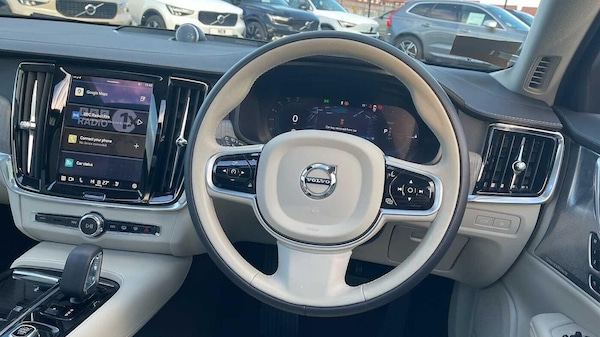 Used Volvo V90 2024 for sale - 76238916: Photo 13