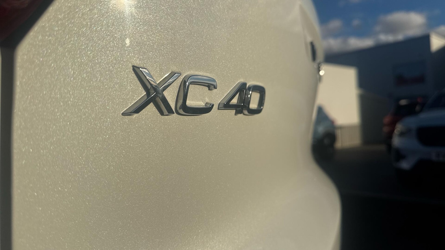 Used Volvo XC40 2025 for sale - 76995436: Photo 24