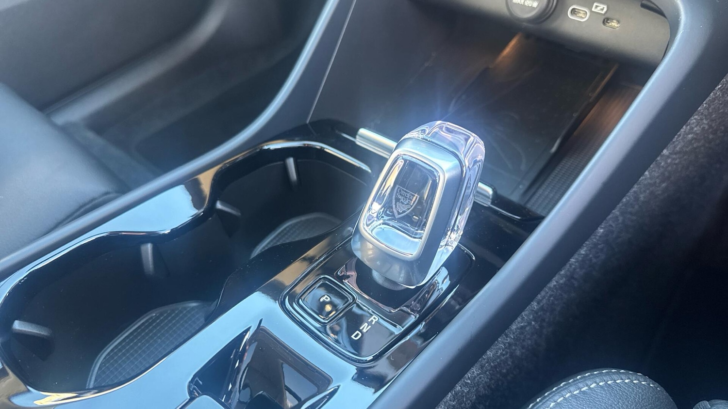 Used Volvo XC40 2025 for sale - 76995436: Photo 37