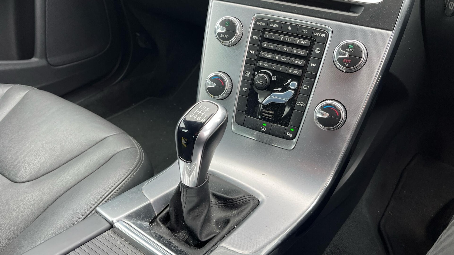 Used Volvo S60 2018 for sale - 76612999: Photo 24