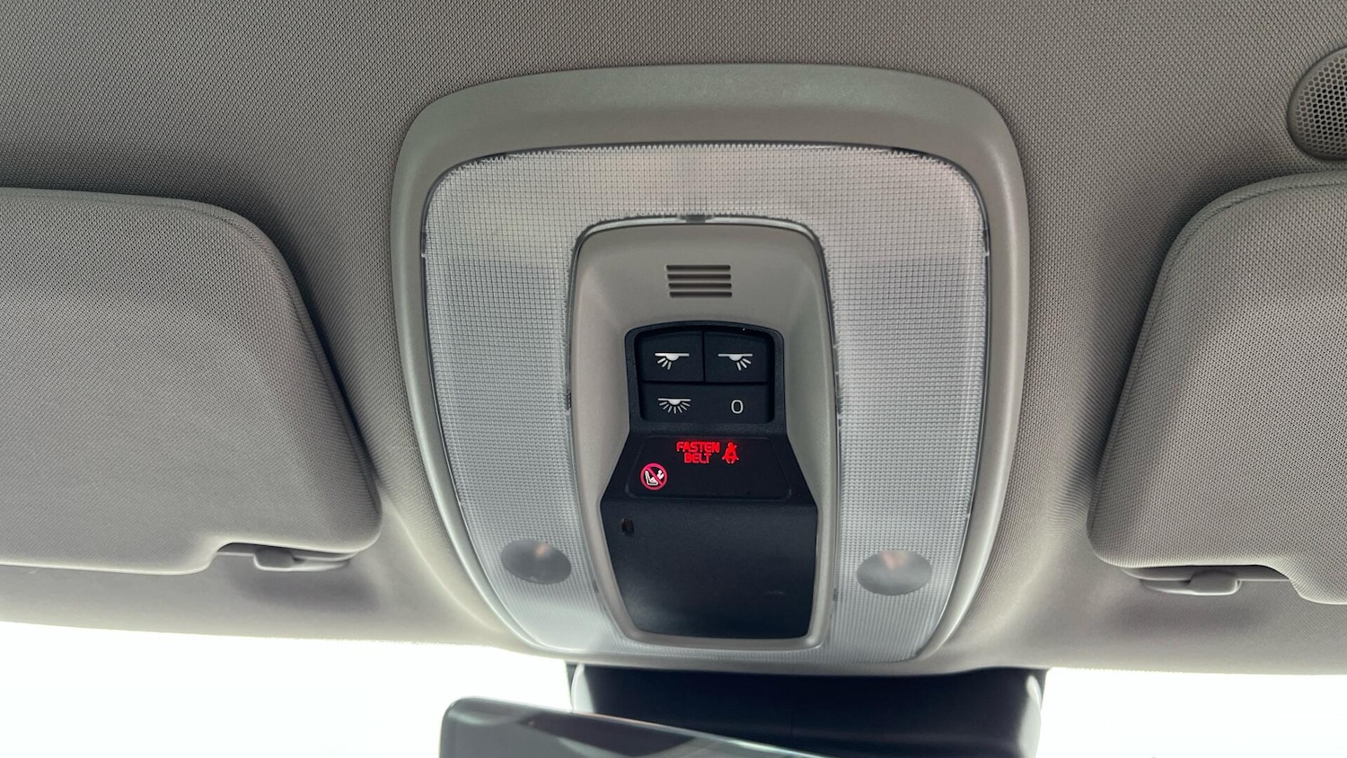 Used Volvo S60 2018 for sale - 76612999: Photo 26