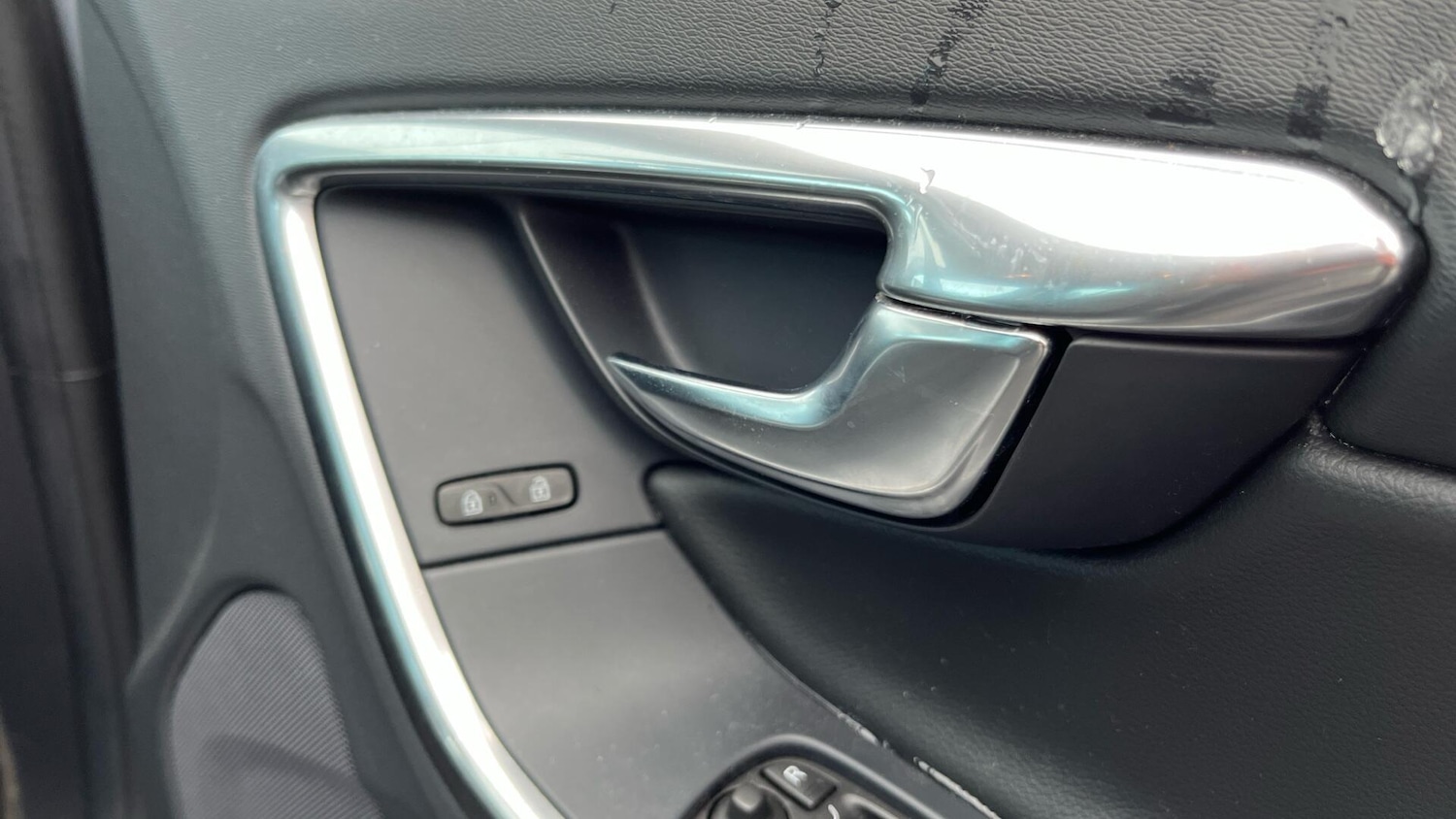 Used Volvo S60 2018 for sale - 76612999: Photo 48