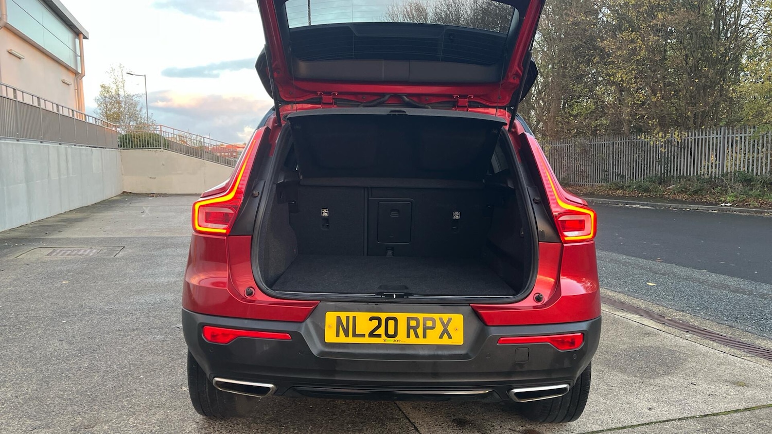 Used Volvo XC40 2020 for sale - 76592451: Photo 13