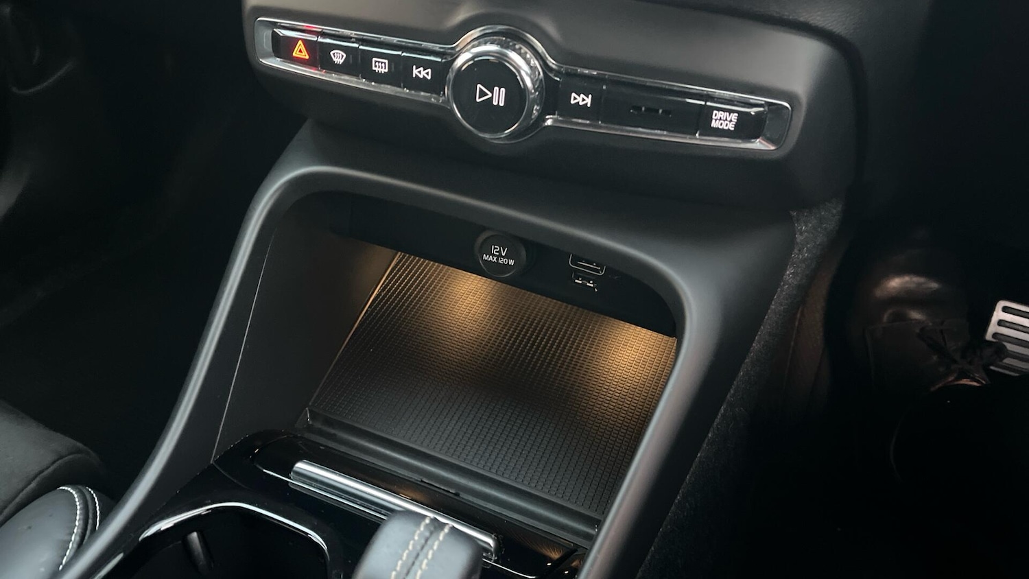 Used Volvo XC40 2020 for sale - 76592451: Photo 25