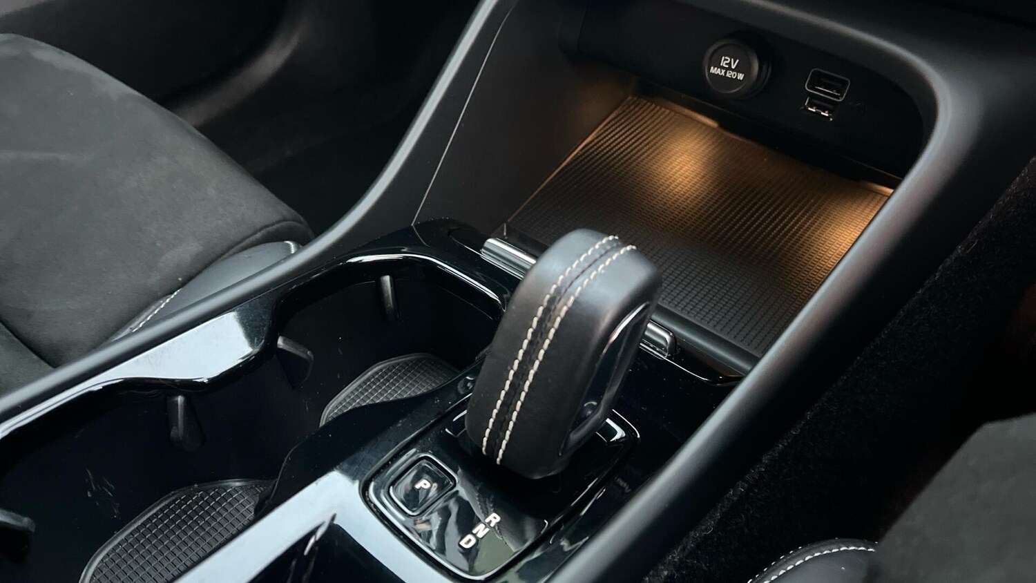 Used Volvo XC40 2020 for sale - 76592451: Photo 26