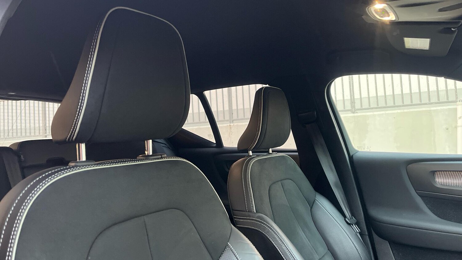 Used Volvo XC40 2020 for sale - 76592451: Photo 31