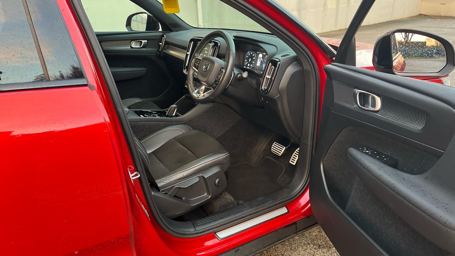 Used Volvo XC40 2020 for sale - 76592451: Photo 38