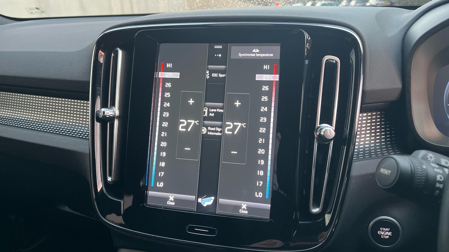 Used Volvo XC40 2020 for sale - 76592451: Photo 54