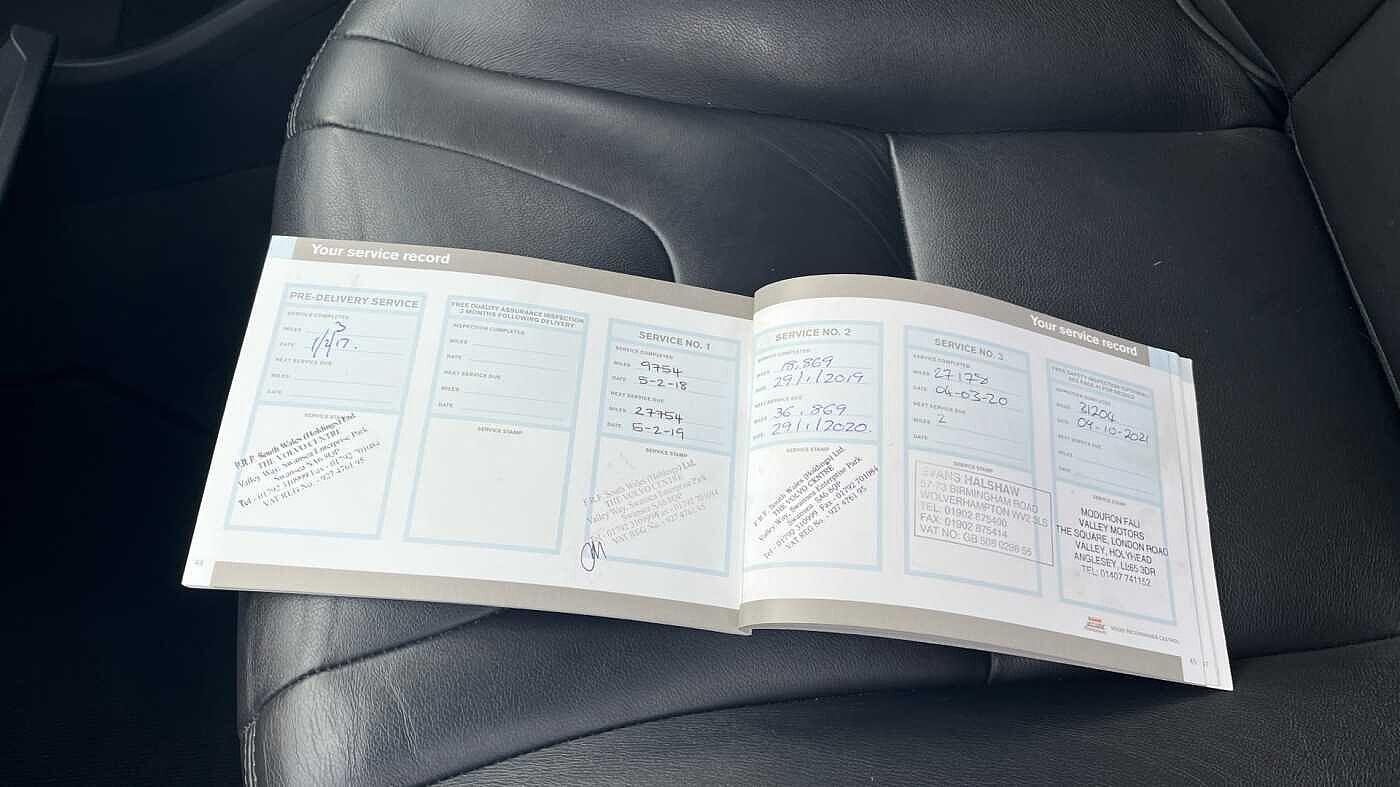 Used Volvo XC60 2017 for sale - 77738098: Photo 16