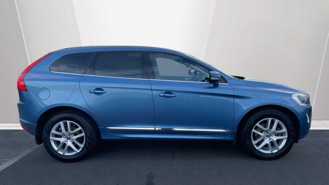 Used Volvo XC60 2017 for sale - 77738098: Photo 3