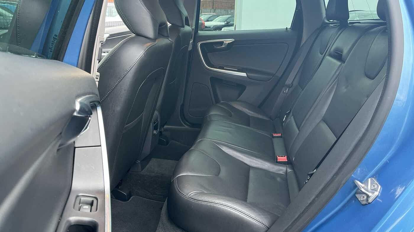 Used Volvo XC60 2017 for sale - 77738098: Photo 35