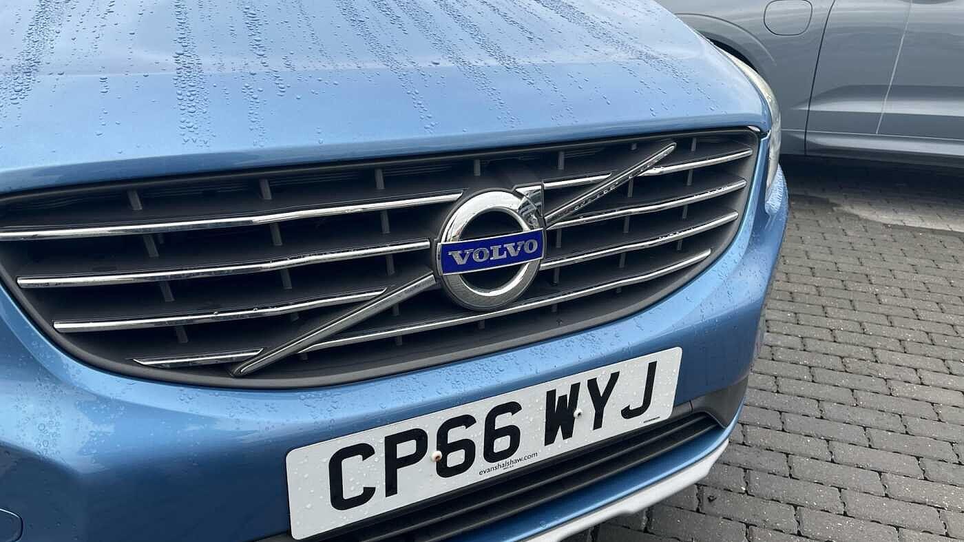 Used Volvo XC60 2017 for sale - 77738098: Photo 43