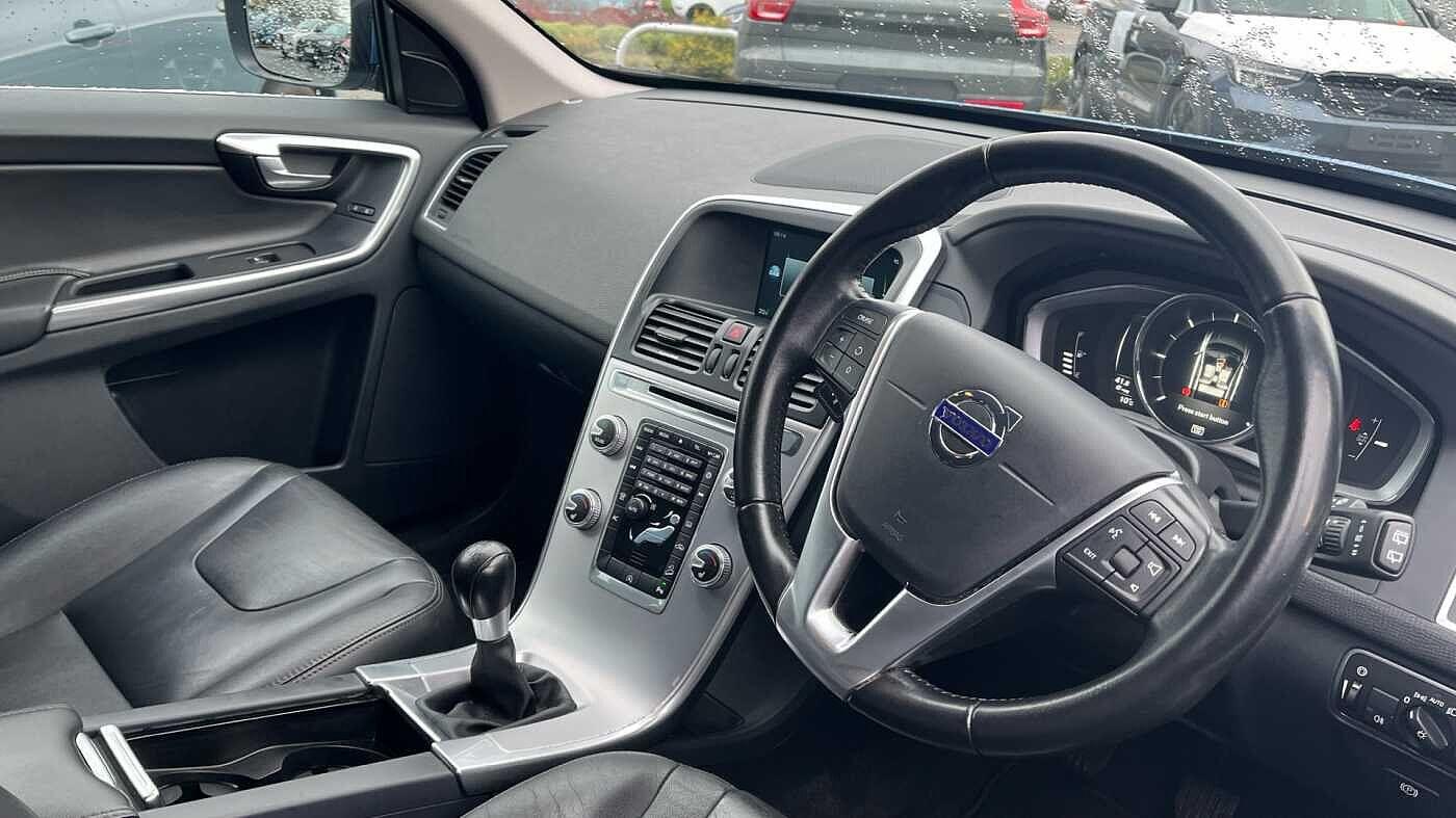 Used Volvo XC60 2017 for sale - 77738098: Photo 5