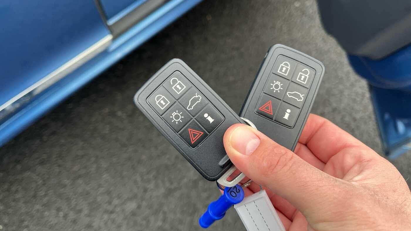 Used Volvo XC60 2017 for sale - 77738098: Photo 53