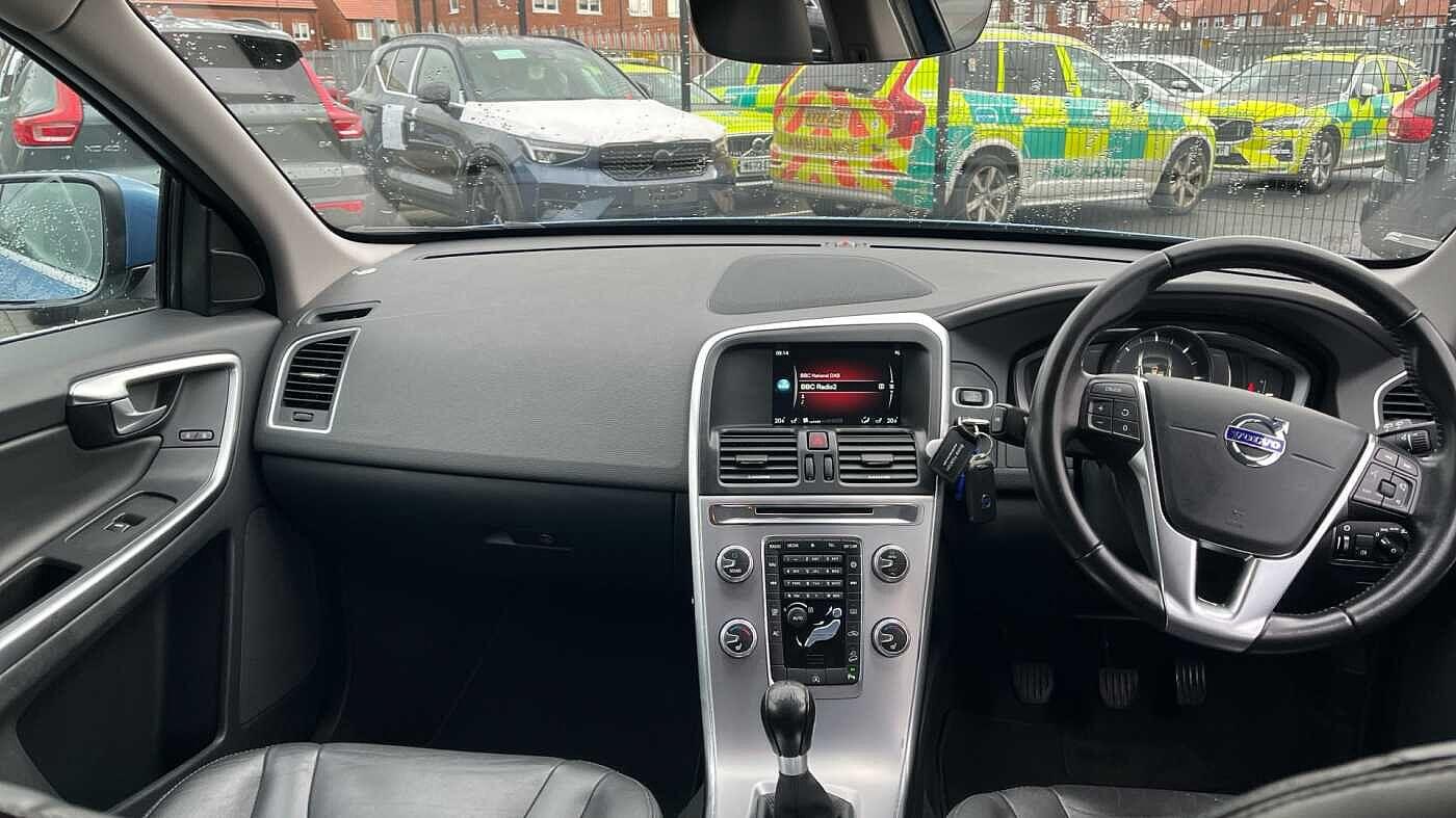 Used Volvo XC60 2017 for sale - 77738098: Photo 6