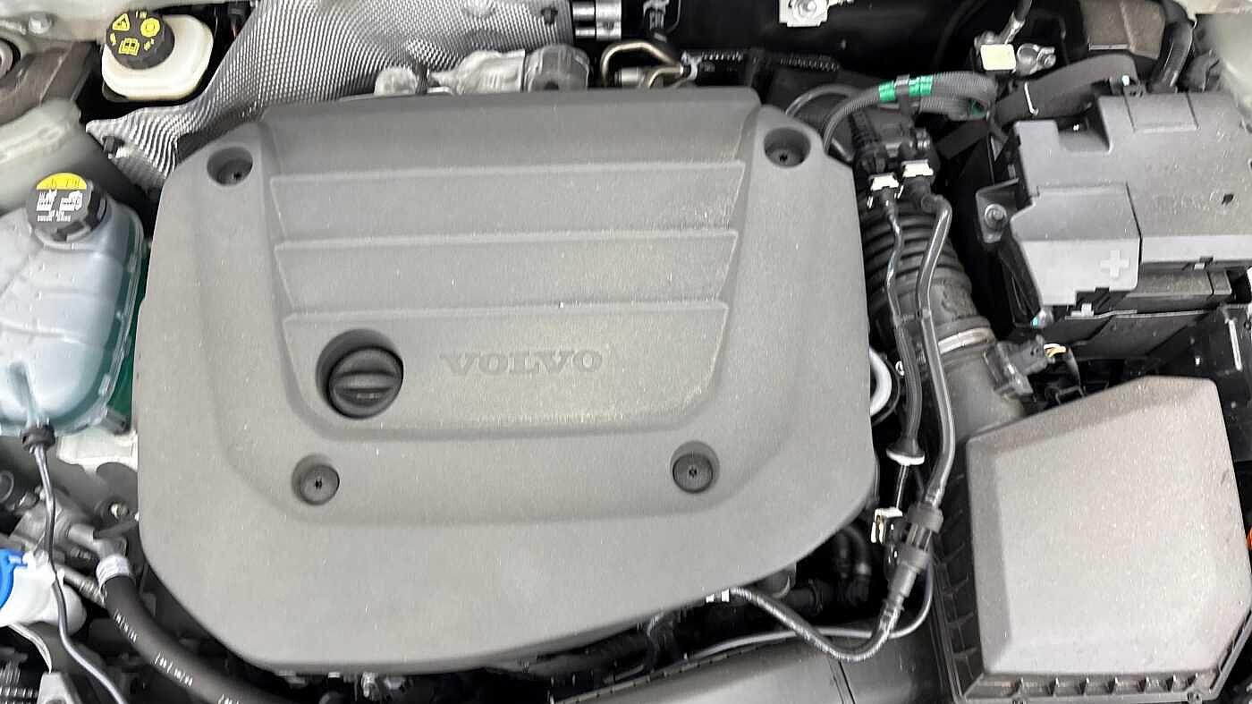 Used Volvo XC40 2025 for sale - 76408675: Photo 15