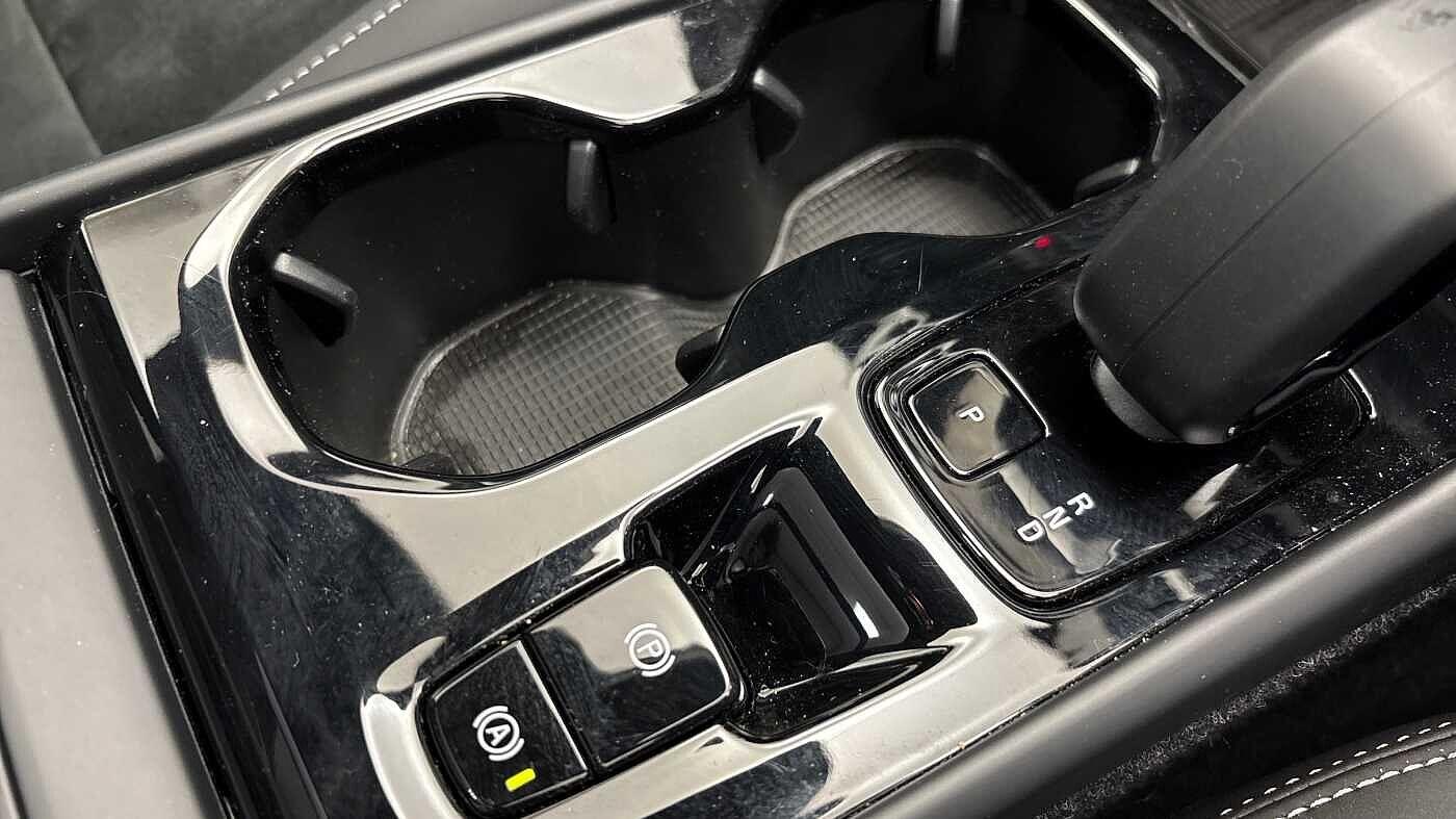 Used Volvo XC40 2025 for sale - 76408675: Photo 32