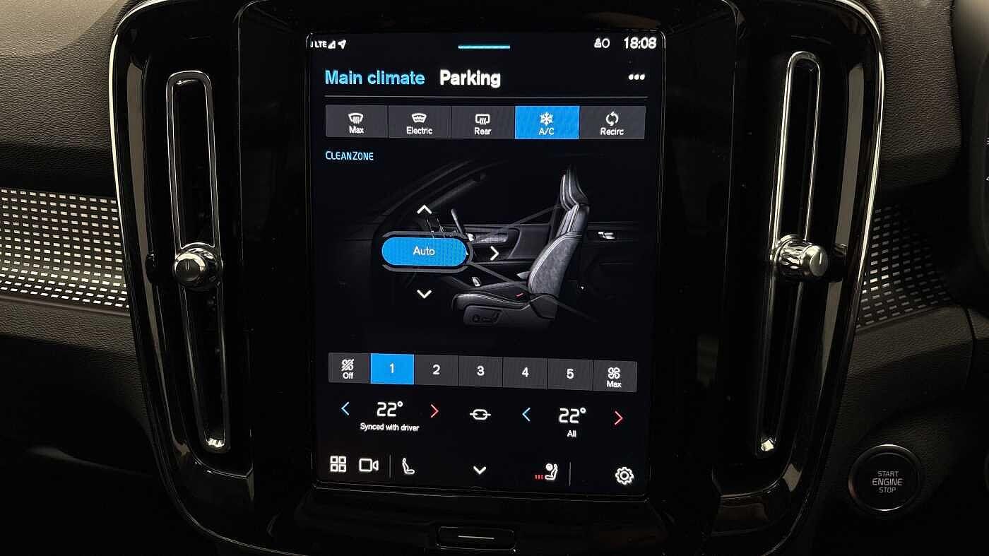 Used Volvo XC40 2025 for sale - 76408675: Photo 39