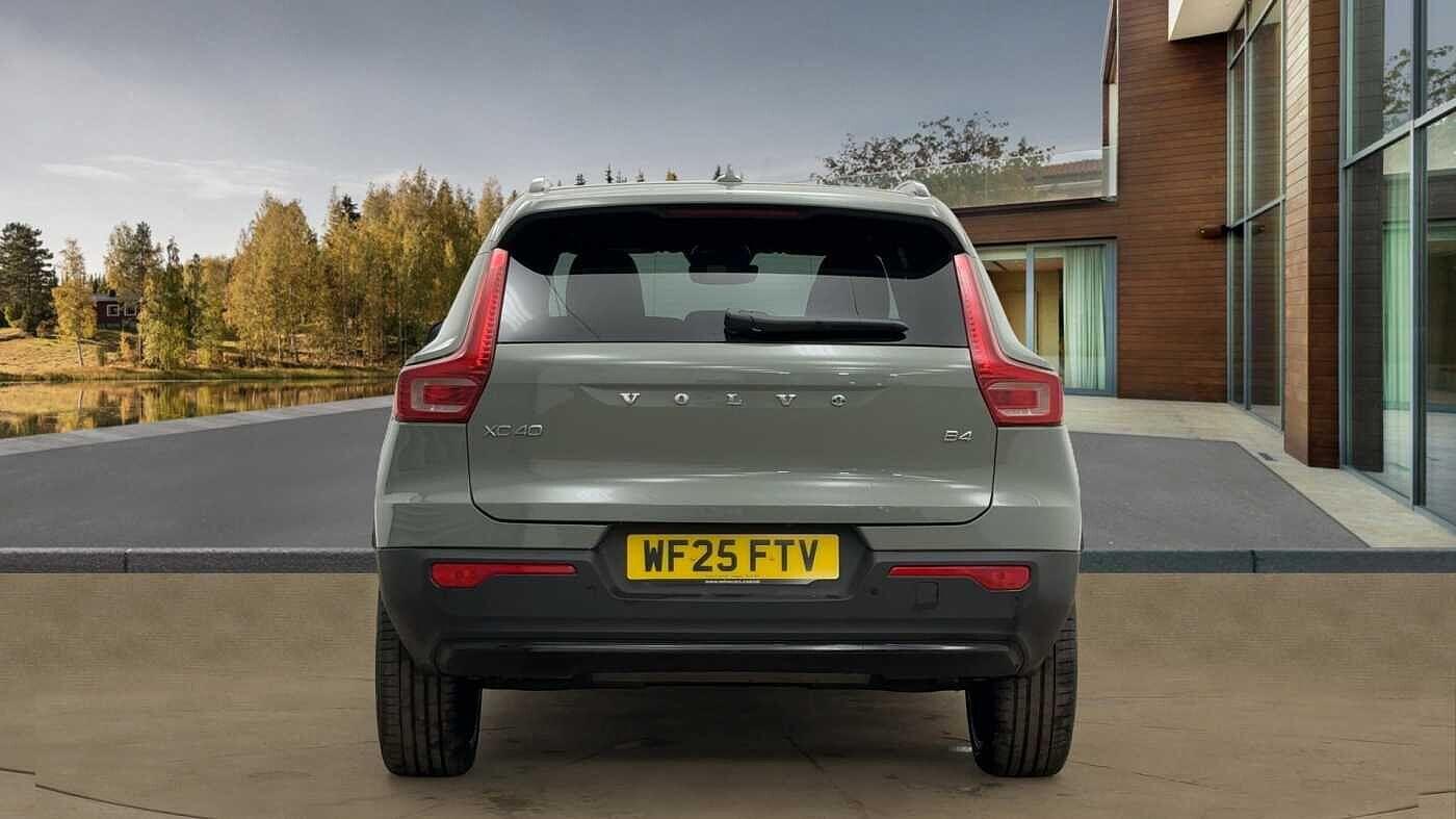 Used Volvo XC40 2025 for sale - 76408675: Photo 4