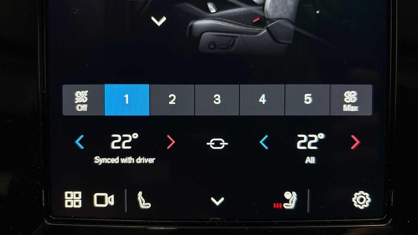 Used Volvo XC40 2025 for sale - 76408675: Photo 40